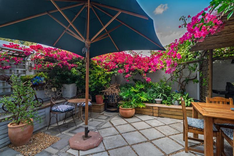 2 Bedroom Property for Sale in Wynberg Upper Western Cape